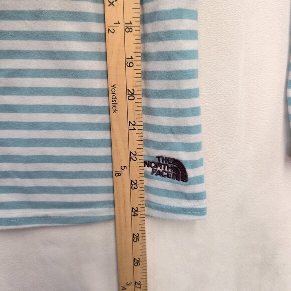 The North Face Women's Striped‎ Vapor-Wick Long Sleeve Tee L - Picture 9 of 10